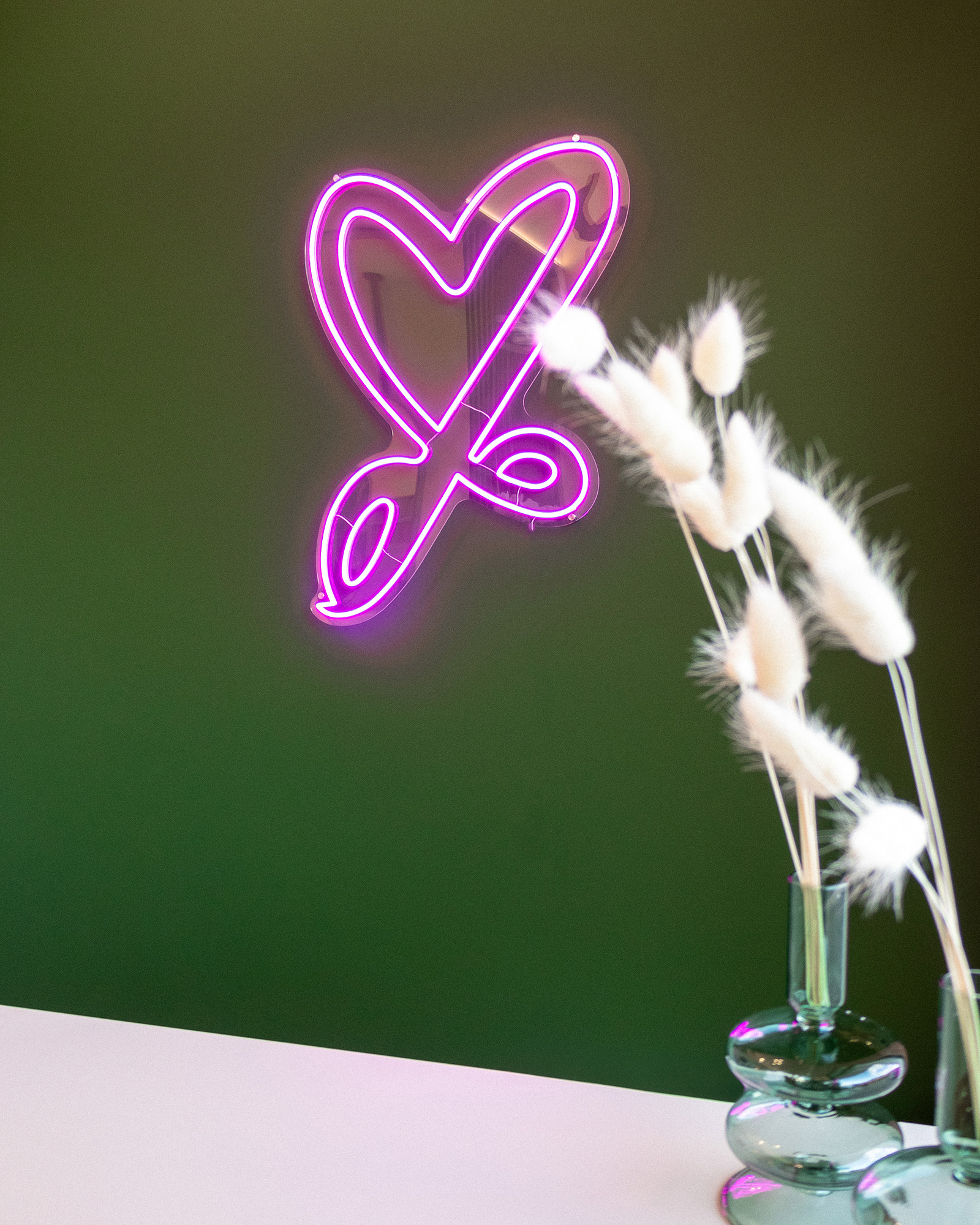 Lovhair Brand Identity